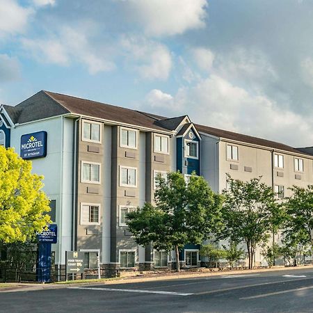 Microtel Inn & Suites By Wyndham Austin Airport Exteriér fotografie