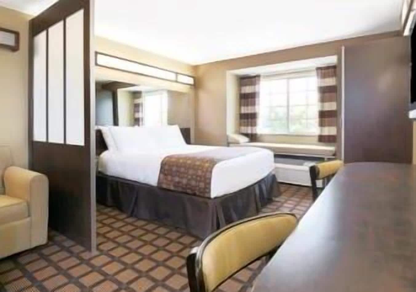 Microtel Inn & Suites By Wyndham Austin Airport Exteriér fotografie